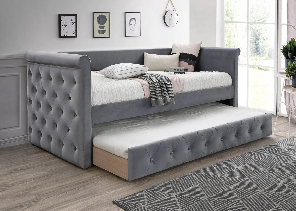 Daybed With Trundle