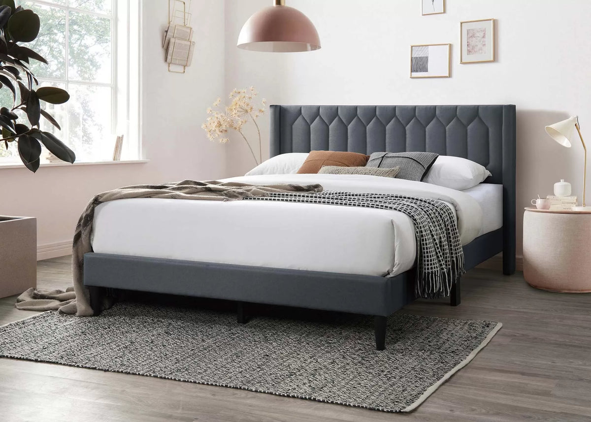 Full/Queen Size Bed