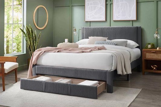 Full/Queen Size Bed