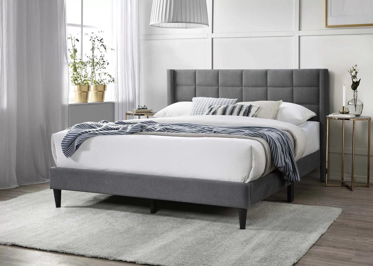 Full/Queen Size Bed
