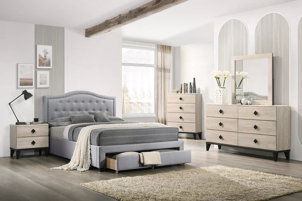 Full/Queen Size Bed